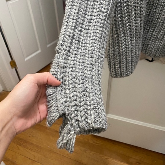 PPLA CLOTHING - DISTRESSED SWEATER - Picture 3 of 5